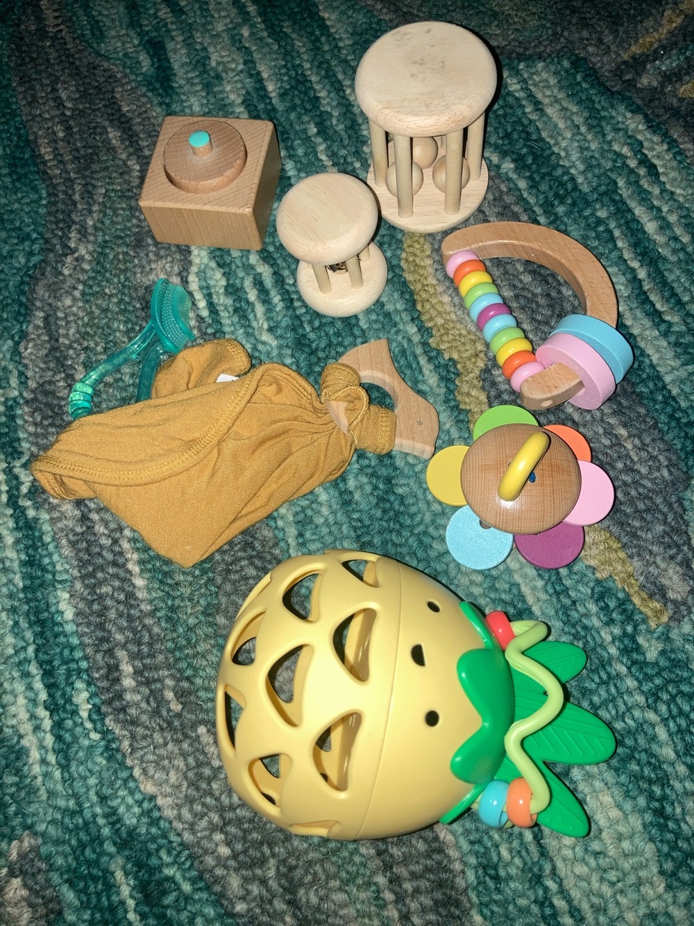 Lovevery pincher grasp